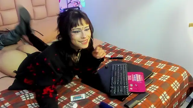 emma cg online show from February 28, 2026, 6:31 pm