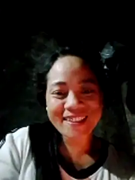 Snapshot of molly-xx chatting on April 24, 2026, 12:18 pm molly-xx online show from April 24, 2026, 12:18 pm