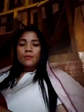 Snapshot of molly-xx chatting on May 2, 2026, 1:05 pm molly-xx online show from May 2, 2026, 1:05 pm