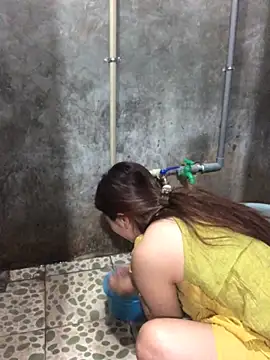 newbaby1 online show from March 8, 2026, 11:41 pm