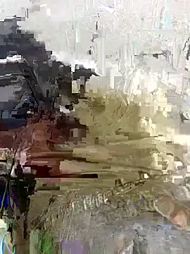 longuebitenoire971 online show from February 12, 2026, 2:12 pm