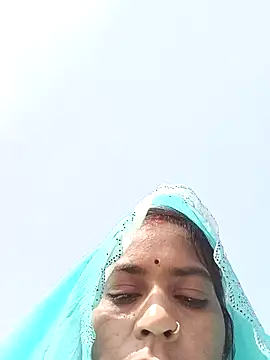 Snapshot of Anjli_hote chatting on March 3, 2026, 8:53 am Anjli hote online show from March 3, 2026, 8:53 am