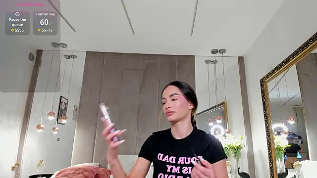 EvaK  online show from March 16, 2026, 4:40 am