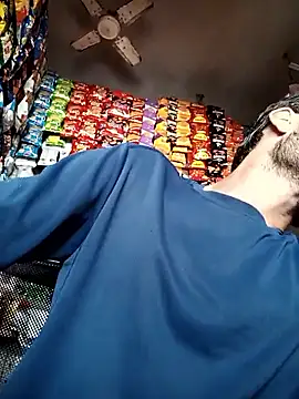 Beinghorny83 online show from March 3, 2026, 5:13 am