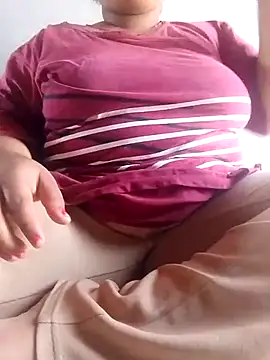 Snapshot of bigassnirali0049 chatting on February 28, 2026, 6:58 am bigassnirali0049 online show from February 28, 2026, 6:58 am