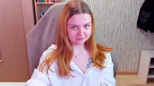 AnitaXVine online show from March 14, 2026, 12:32 pm