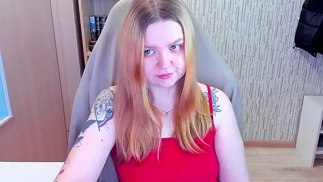 AnitaXVine online show from March 16, 2026, 7:34 am