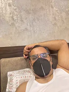 Snapshot of maleattention chatting on February 25, 2026, 4:49 pm maleattention online show from February 25, 2026, 4:49 pm