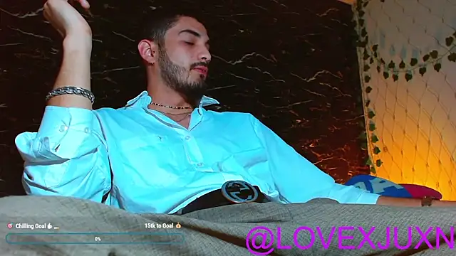 LovexJuxn8 online show from June 9, 2026, 7:58 pm