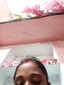 Deepjakolirr online show from April 15, 2026, 1:51 pm