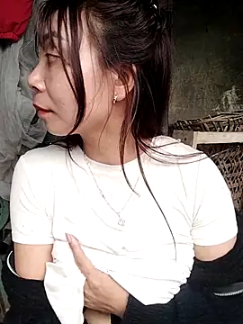 cute-shine online show from March 4, 2026, 3:23 am