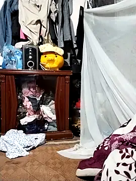 cute-shine online show from March 21, 2026, 4:39 am