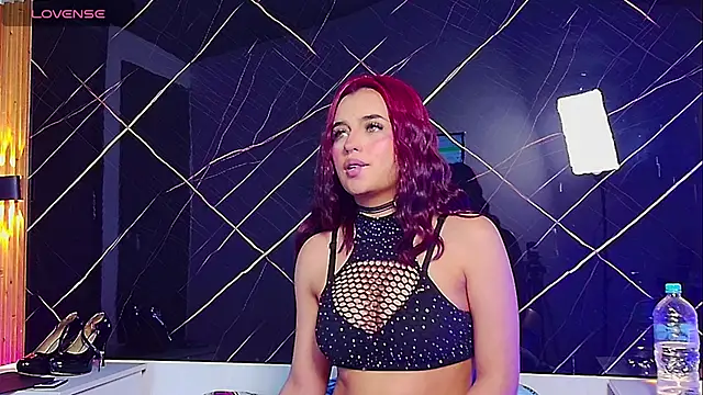 Snapshot of _Junne_ chatting on February 21, 2026, 3:18 am Junne online show from February 21, 2026, 3:18 am