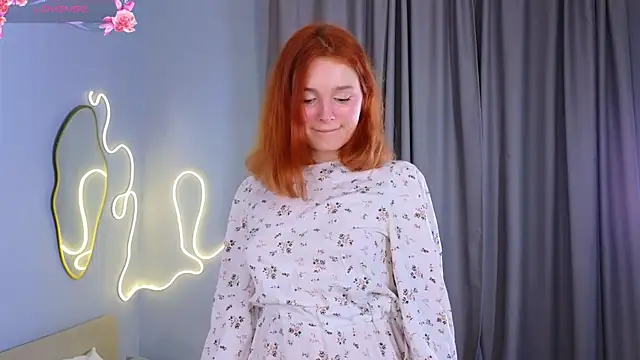 Vixaria online show from April 13, 2026, 3:06 pm