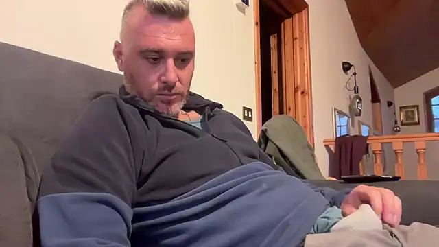 Snapshot of marcovik1 chatting on February 25, 2026, 5:11 pm marcovik1 online show from February 25, 2026, 5:11 pm