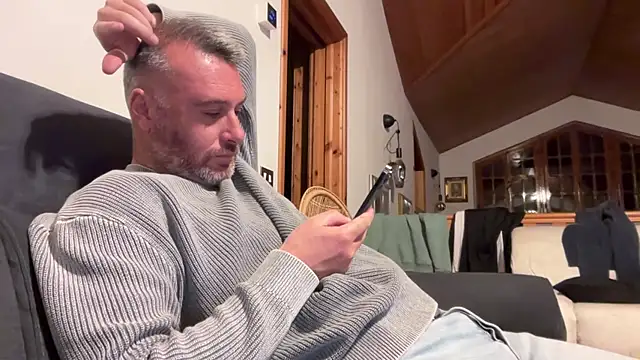 marcovik1 online show from March 15, 2026, 10:27 pm