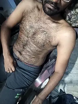 Snapshot of Tinku_1324 chatting on February 18, 2026, 2:24 pm Tinku 1324 online show from February 18, 2026, 2:24 pm