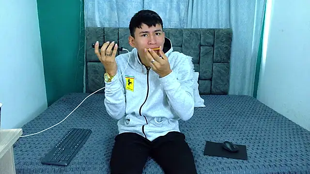 NicolasTorrez online show from February 19, 2026, 1:18 pm