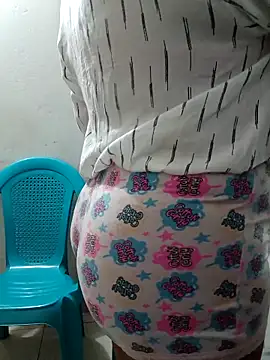 honey-suckle online show from February 17, 2026, 6:36 pm