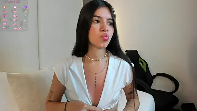 Snapshot of eva_swan_ chatting on March 3, 2026, 12:22 pm eva swan online show from March 3, 2026, 12:22 pm