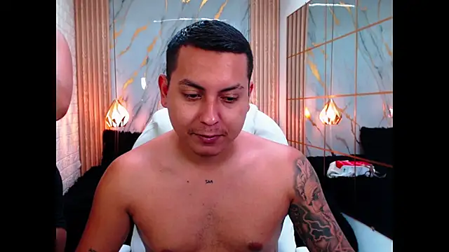 vanessa f online show from April 7, 2026, 7:36 pm