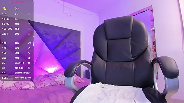 CatalinaBlaze online show from April 8, 2026, 11:59 pm