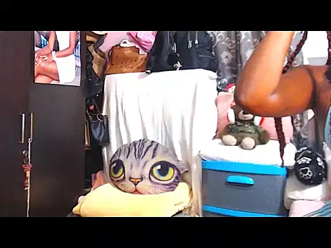 alanalaurent15 online show from March 7, 2026, 8:44 am