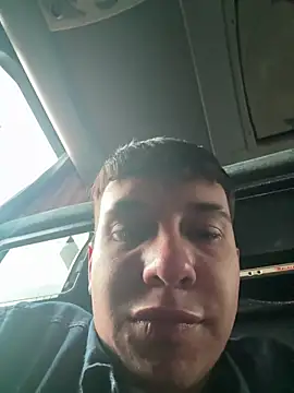 Snapshot of Jhony_rayder chatting on February 18, 2026, 2:24 pm Jhony rayder online show from February 18, 2026, 2:24 pm