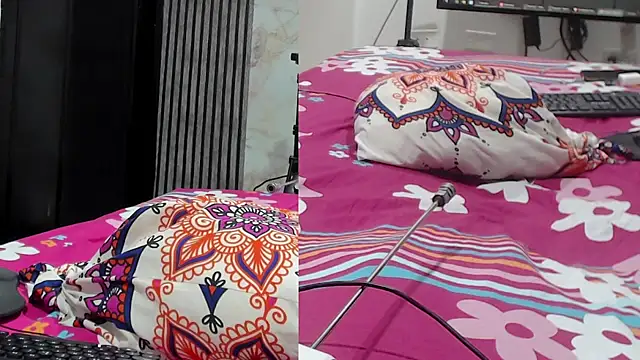 Snapshot of isabella_castro2 chatting on February 18, 2026, 3:13 am isabella castro2 online show from February 18, 2026, 3:13 am