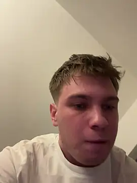 benab888 online show from April 10, 2026, 12:38 am