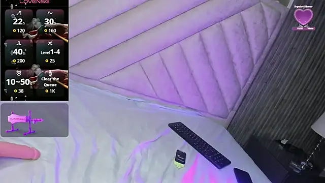 SarahRizof online show from February 15, 2026, 5:37 am