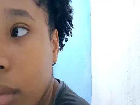 MadelynStamant online show from March 25, 2026, 12:22 pm