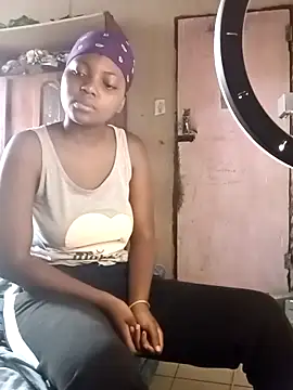 madgirl25 online show from February 25, 2026, 11:53 am