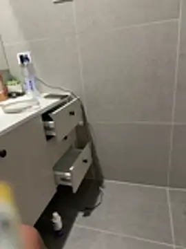 Hhssddxx online show from April 15, 2026, 6:26 pm