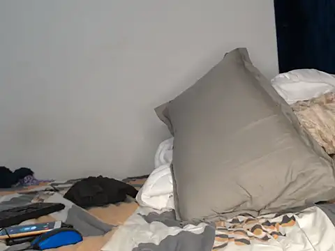 Snapshot of Rayna-20 chatting on February 26, 2026, 9:03 pm Rayna-20 online show from February 26, 2026, 9:03 pm