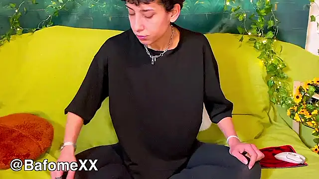 Snapshot of BafomeXX chatting on March 1, 2026, 9:44 am BafomeXX online show from March 1, 2026, 9:44 am