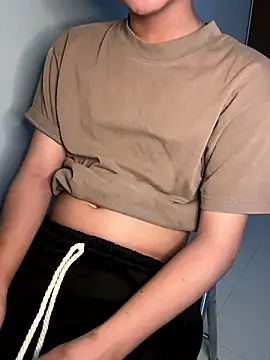 traidep3chan online show from February 15, 2026, 9:41 am