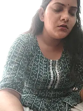Snapshot of Anushka_Singh0 chatting on May 15, 2026, 6:42 am Anushka Singh0 online show from May 15, 2026, 6:42 am