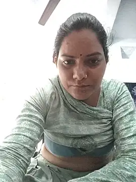 Snapshot of Anushka_Singh0 chatting on June 7, 2026, 4:16 am Anushka Singh0 online show from June 7, 2026, 4:16 am
