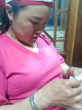 nelina 12345 online show from April 4, 2026, 11:51 am