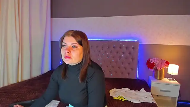 Snapshot of AmandaHoppe chatting on March 3, 2026, 5:57 am AmandaHoppe online show from March 3, 2026, 5:57 am