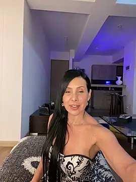 Snapshot of caritoo21 chatting on March 3, 2026, 2:28 am caritoo21 online show from March 3, 2026, 2:28 am