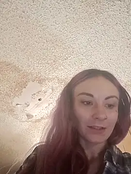 Snapshot of issyamazin chatting on February 19, 2026, 2:46 pm issyamazin online show from February 19, 2026, 2:46 pm