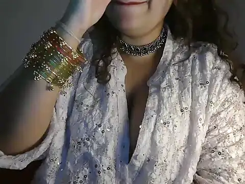 Snapshot of _MehaR_ chatting on March 1, 2026, 3:03 pm MehaR online show from March 1, 2026, 3:03 pm