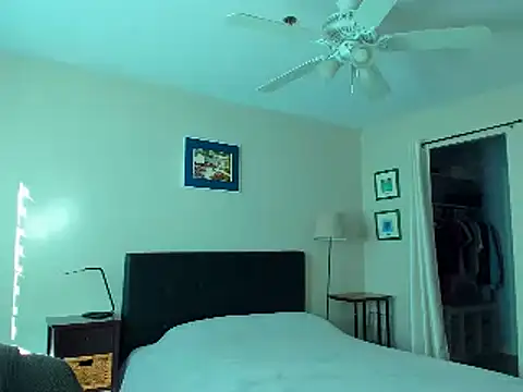 i love iva online show from March 1, 2026, 11:07 pm