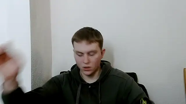 Snapshot of MrHeat_ chatting on February 16, 2026, 8:16 pm MrHeat online show from February 16, 2026, 8:16 pm