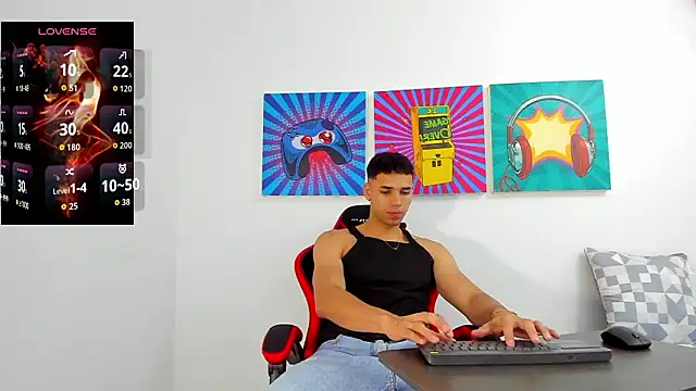 Snapshot of Thomas_walker14 chatting on February 22, 2026, 12:58 pm Thomas walker14 online show from February 22, 2026, 12:58 pm