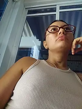 Snapshot of Roma_xxx chatting on June 7, 2026, 5:16 pm Roma xxx online show from June 7, 2026, 5:16 pm