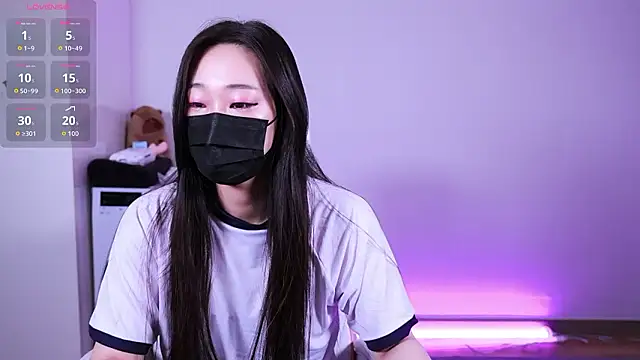 sodami01 online show from April 26, 2026, 12:25 pm