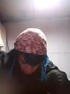 LACALIENTEDECHALCO online show from March 4, 2026, 11:27 am